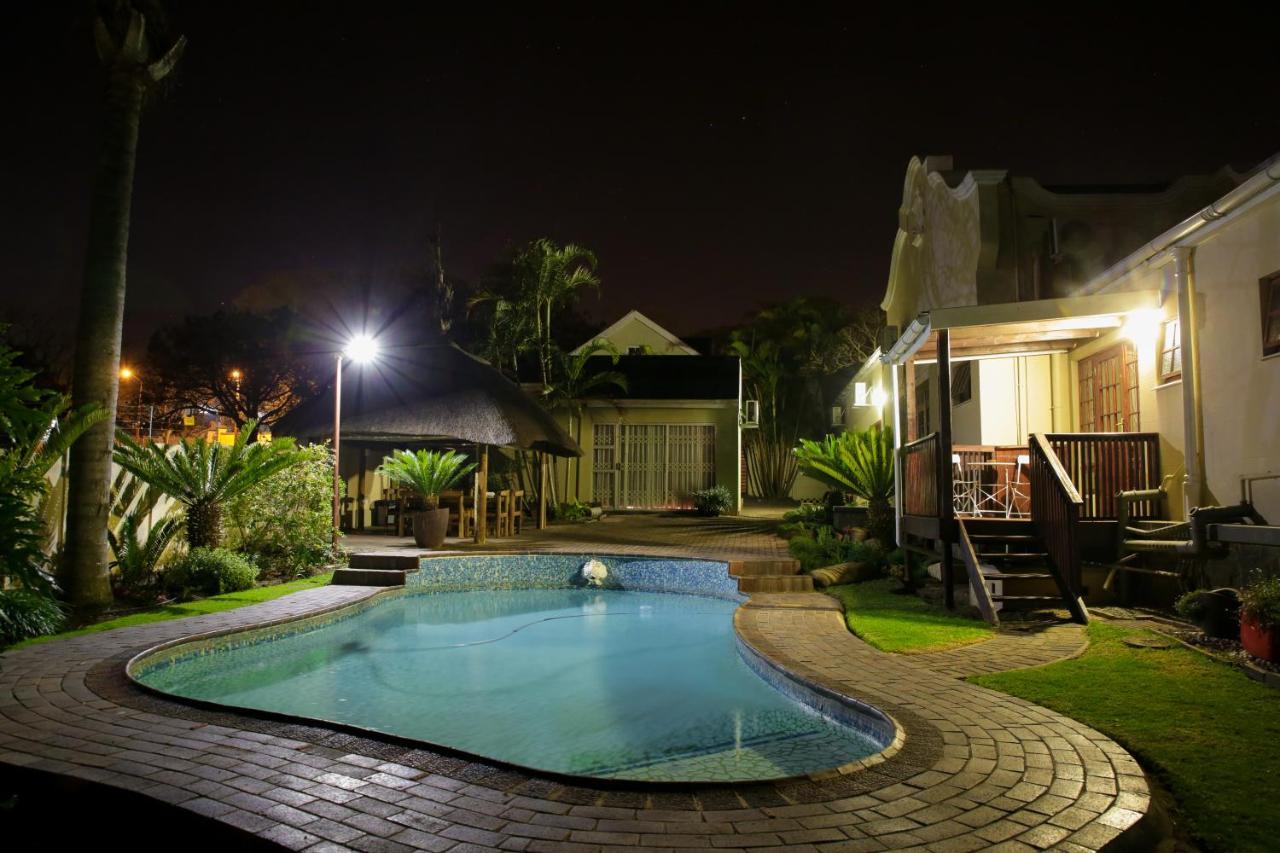 Dreamers Guesthouse - No Loadshedding King William's Town Ngoại thất bức ảnh